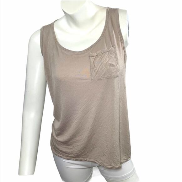 August Silk L sleeveless tank tee w/ pocket - Picture 1 of 6
